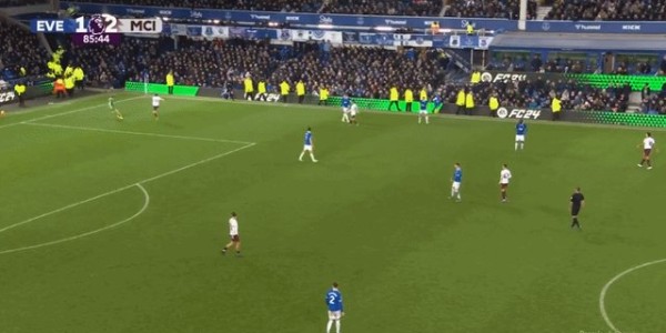 万博体育app-【早报】切尔西绝杀止跌，曼城逆转升第四！