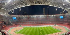 澳大利亚仅来了零星球迷，被红色海洋淹没了  ​​​