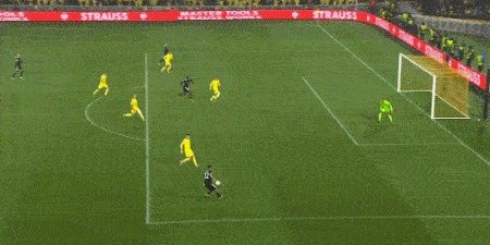 万博体育平台-【欧联】迪马利亚戴帽+造红点，十人南特0-3尤文图斯